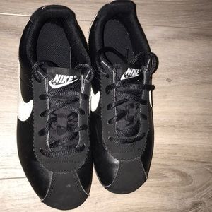 nike cortez